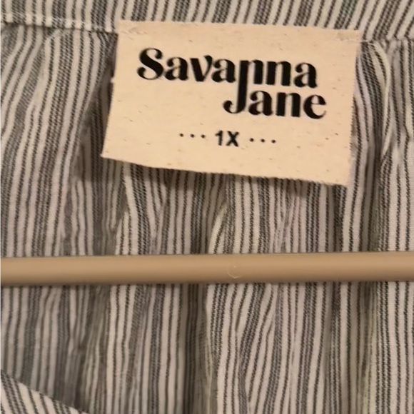 Savanna Jane Multicolor Embroidered Top - Picture 3 of 8